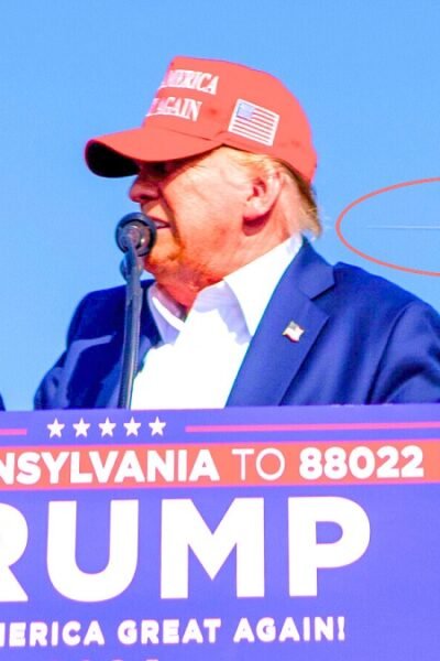 Photographer who captured the famous image of the gunshot close to Trump's ear